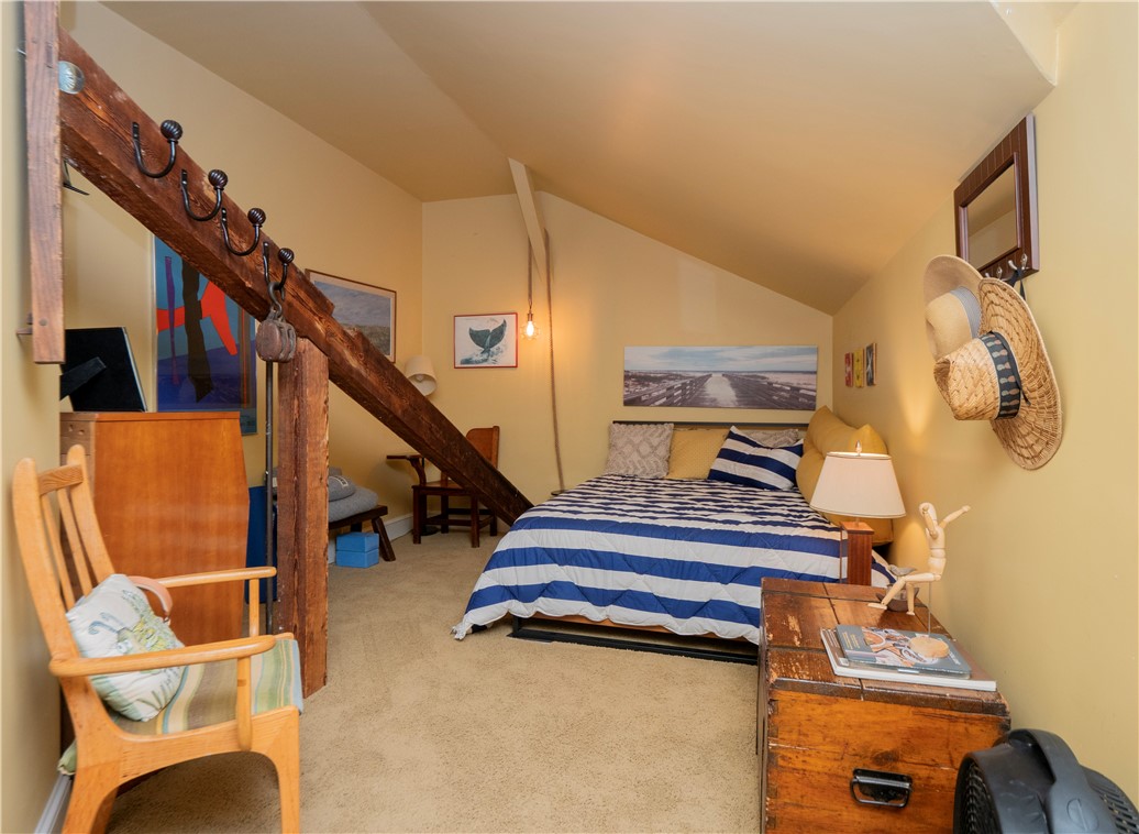 11 Willow Street, Unit 5 Newport, RI 02840 - Photo 22 of 25