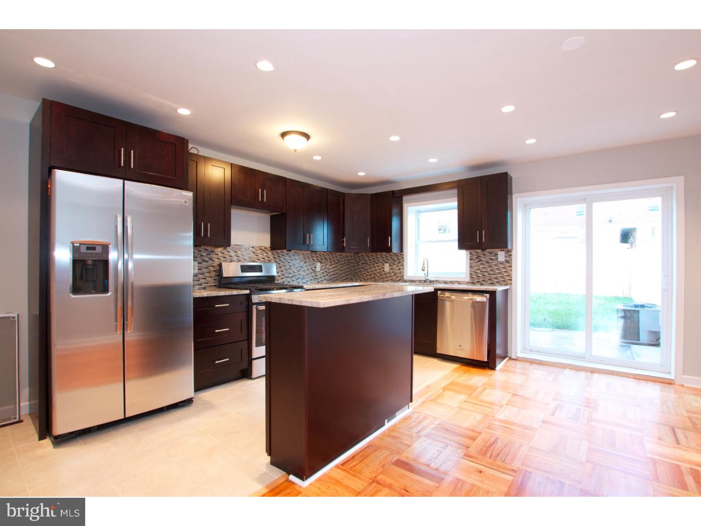327 Righter Street Philadelphia, PA 19128 - Photo 6 of 20 Gallery Image 6