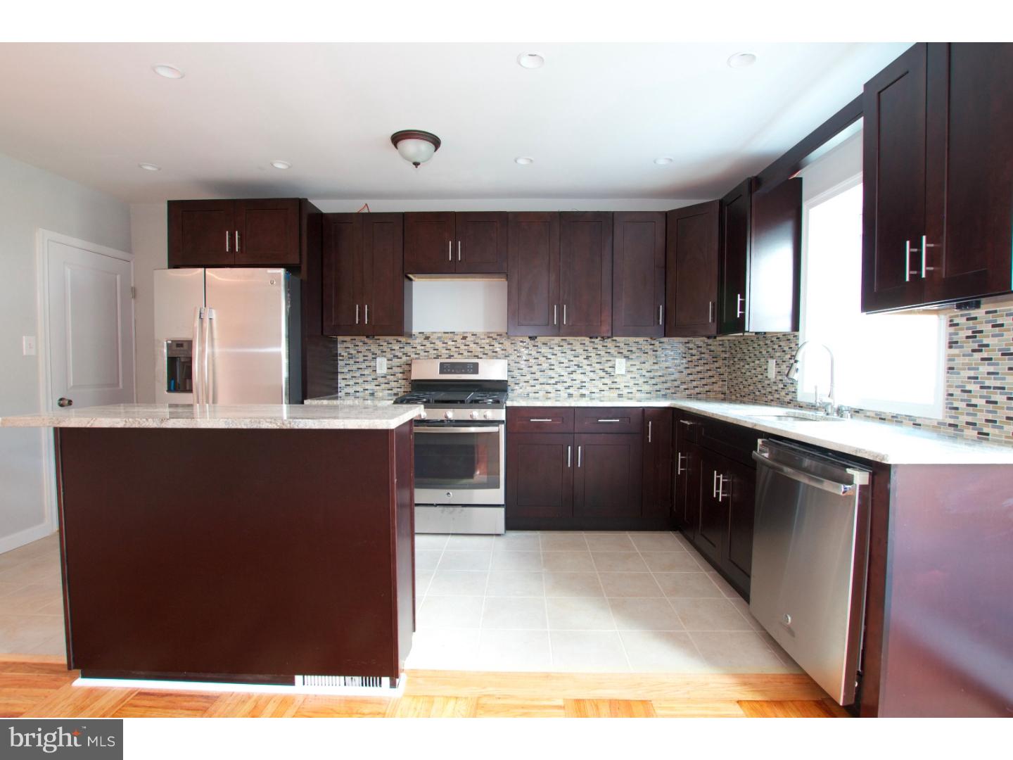327 Righter Street Philadelphia, PA 19128 - Photo 8 of 20 Gallery Image 8