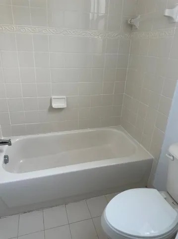 $2,850 | 1008 Northeast 39th Avenue, Homestead, FL 33033