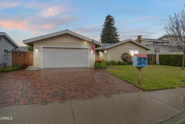 $950,000 | 1557 Prima Court, Camarillo, CA 93010