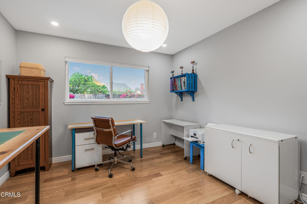 1557 Prima Court Camarillo, CA 93010 - Photo 20 of 28