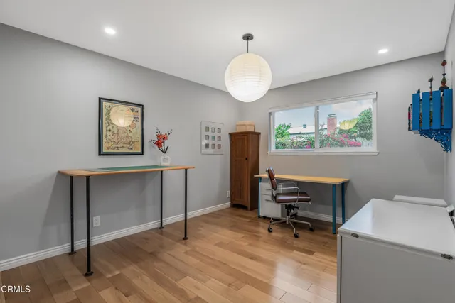 $950,000 | 1557 Prima Court, Camarillo, CA 93010