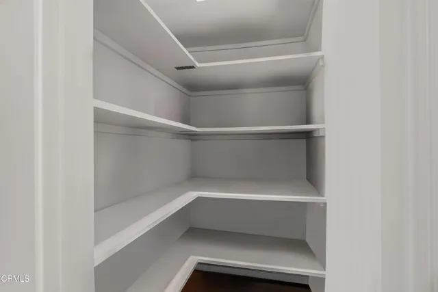 $950,000 | 1557 Prima Court, Camarillo, CA 93010