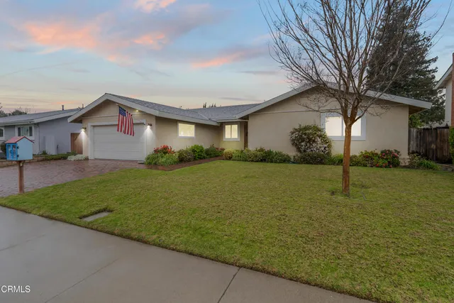 $950,000 | 1557 Prima Court, Camarillo, CA 93010