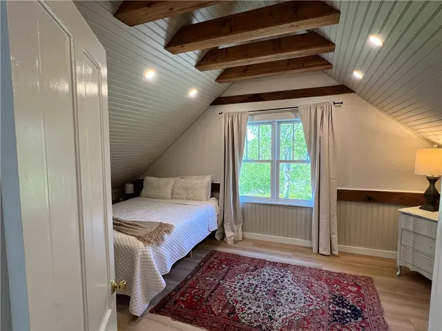 $7,500 | 400 Paradise Avenue, Middletown, RI 02842