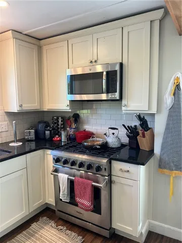 $7,500 | 400 Paradise Avenue, Middletown, RI 02842