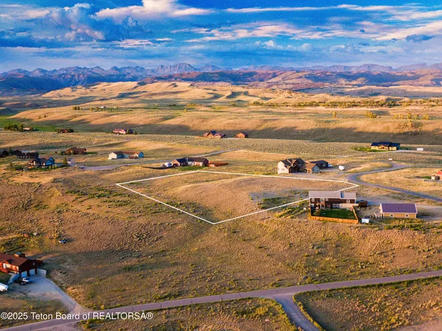 $175,000 | Tbd Wild W Place, Pinedale, WY 82941