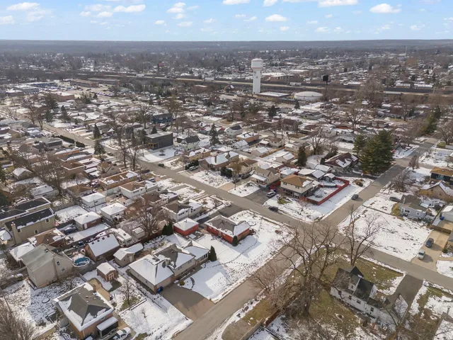 $263,999 | 10901 Nagle Avenue, Worth, IL 60482