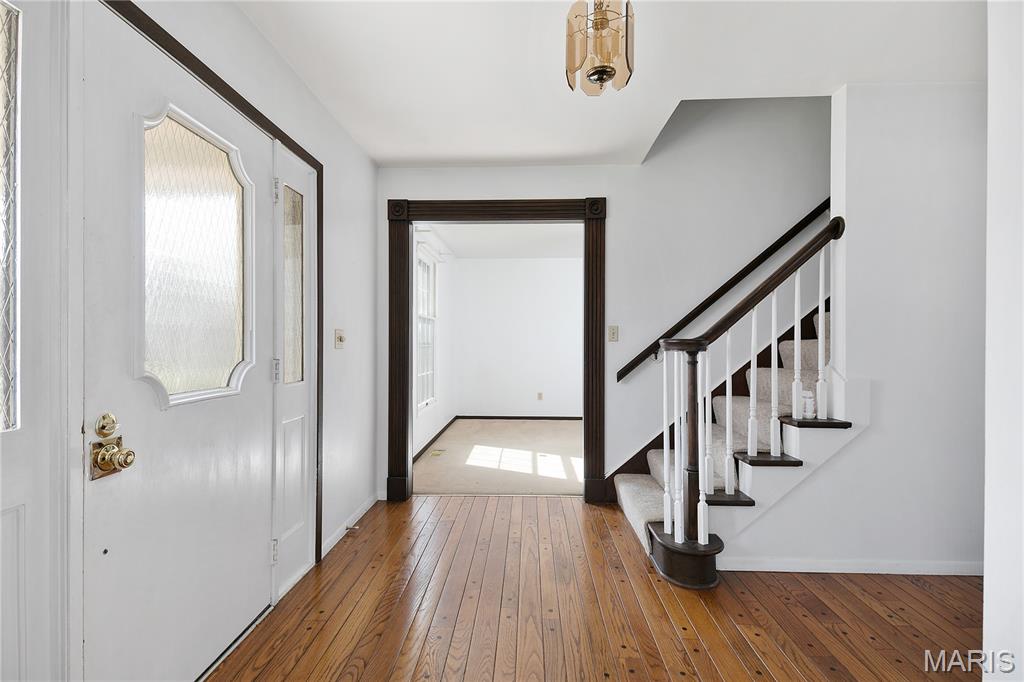 15575 Clover Ridge Drive Chesterfield, MO 63017 - Photo 12 of 42