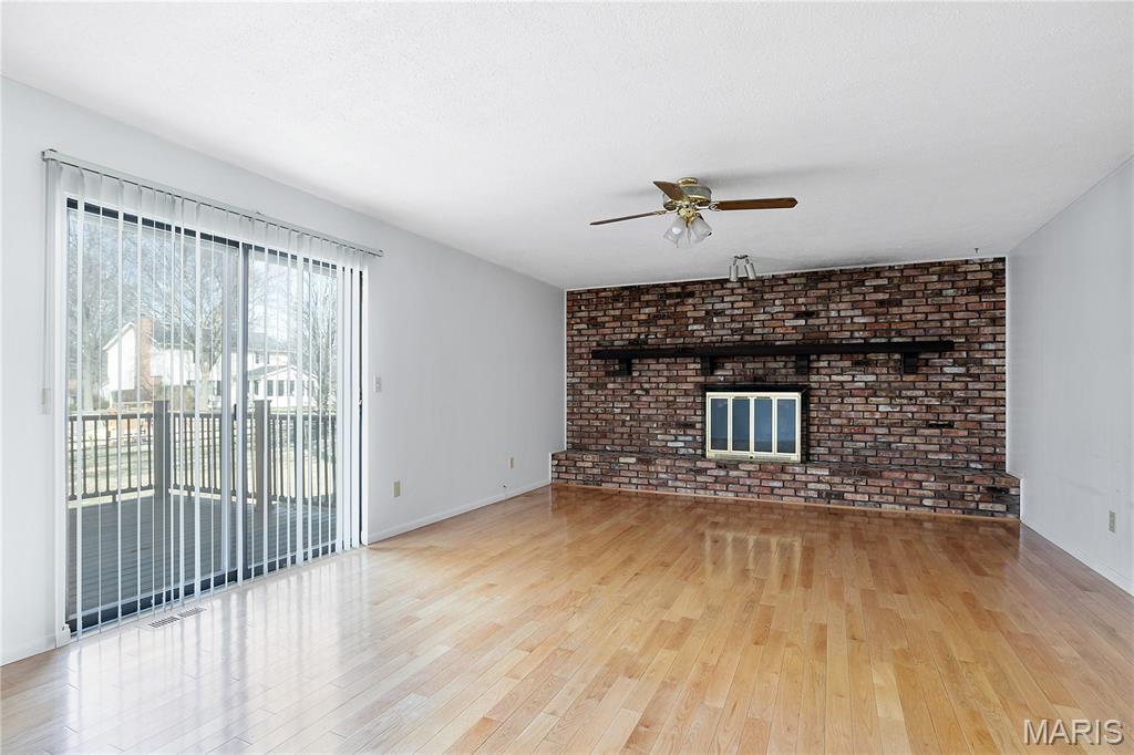 15575 Clover Ridge Drive Chesterfield, MO 63017 - Photo 15 of 42