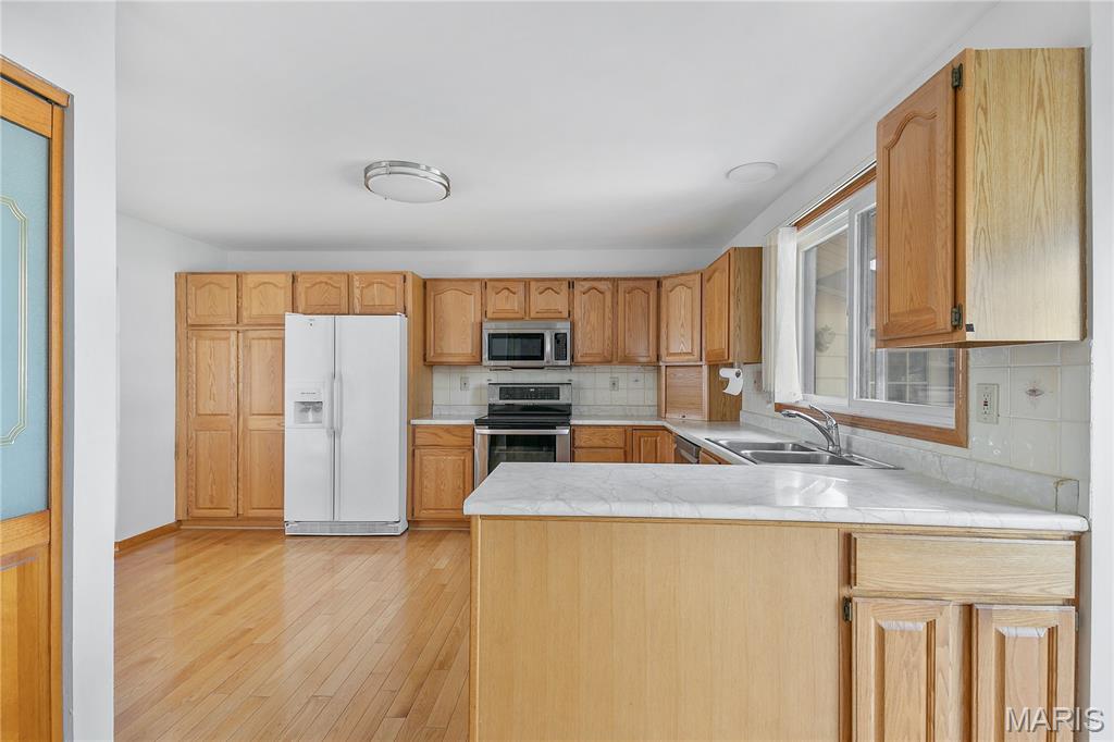 15575 Clover Ridge Drive Chesterfield, MO 63017 - Photo 19 of 42