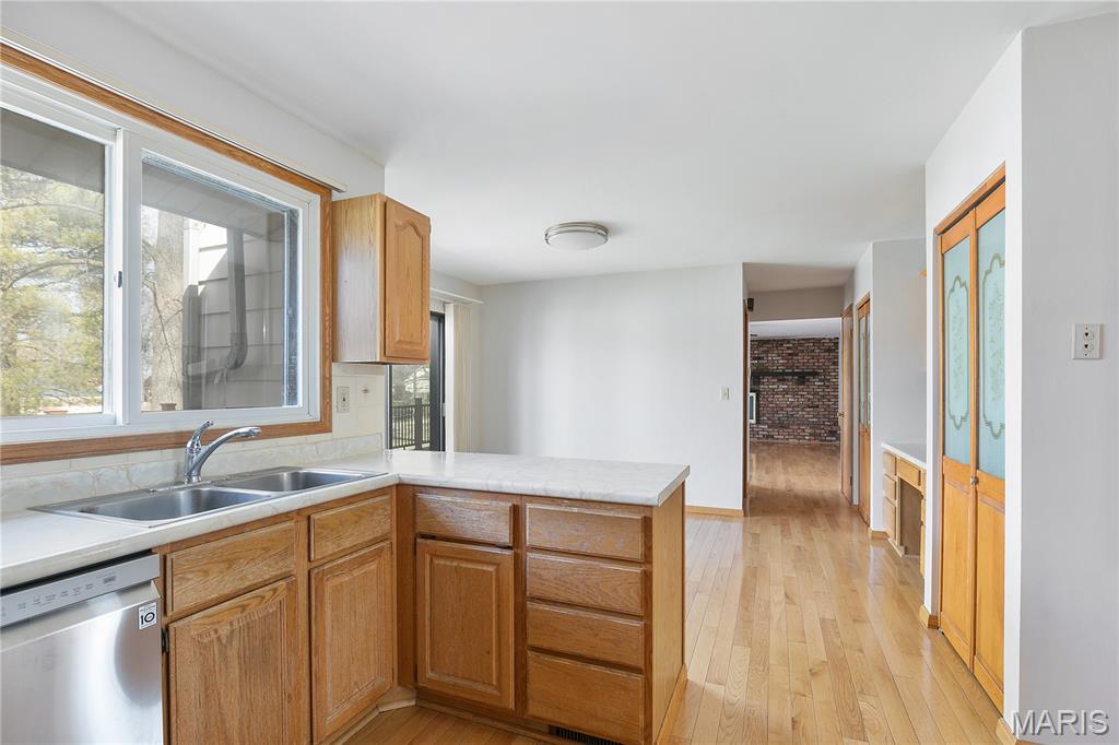 15575 Clover Ridge Drive Chesterfield, MO 63017 - Photo 20 of 42