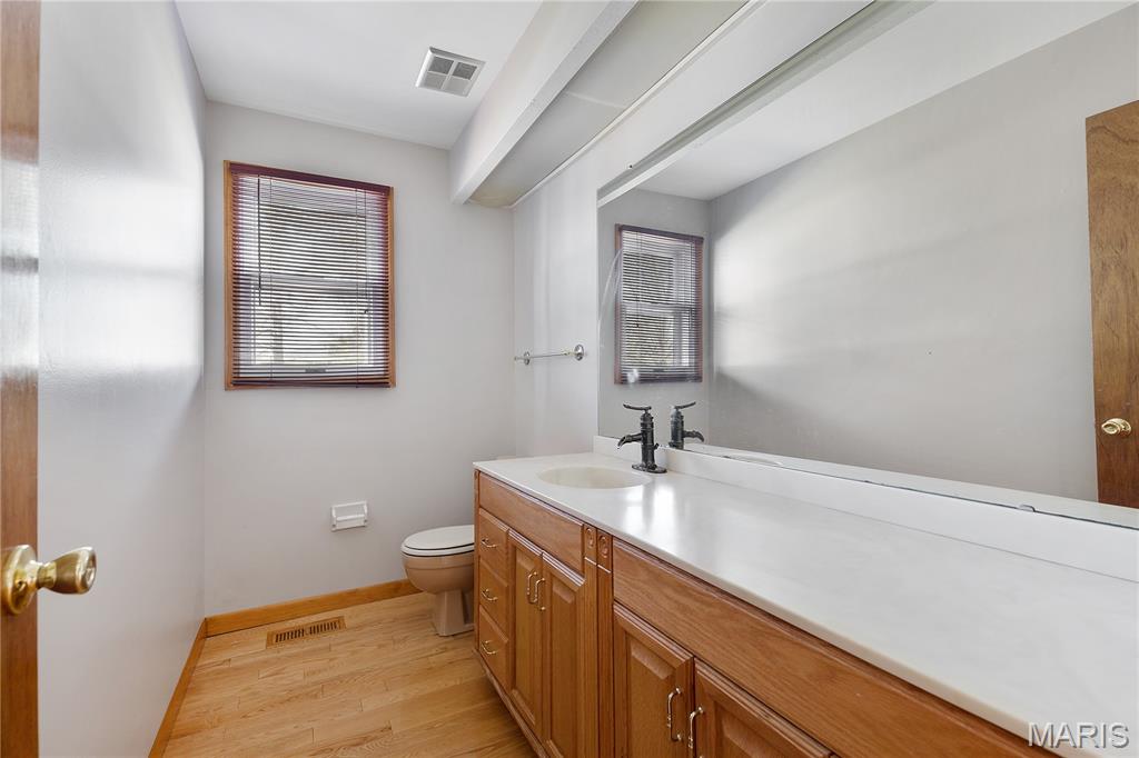 15575 Clover Ridge Drive Chesterfield, MO 63017 - Photo 25 of 42