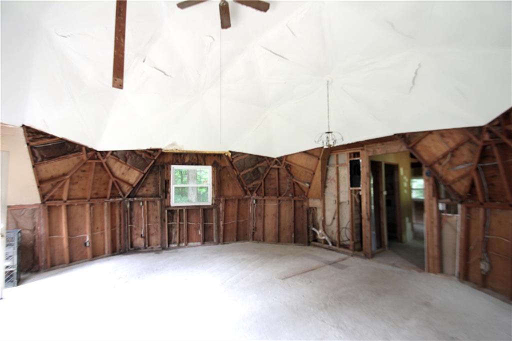 8081 Center Lake Road Nineveh, IN 46164 - Photo 4 of 13 Gallery Image 4