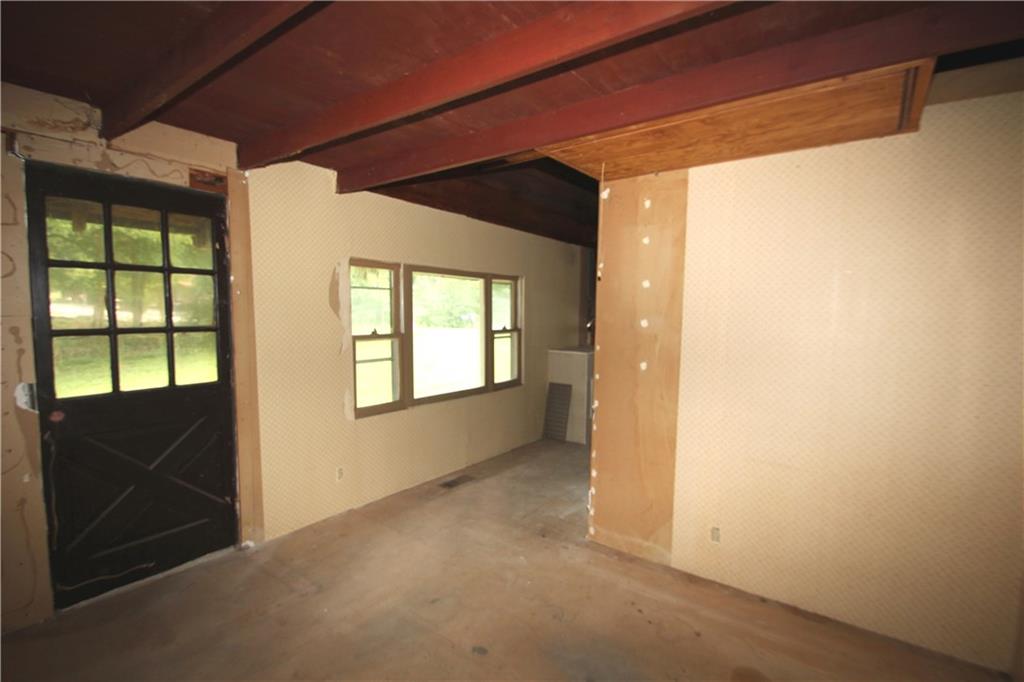 8081 Center Lake Road Nineveh, IN 46164 - Photo 7 of 13 Gallery Image 7