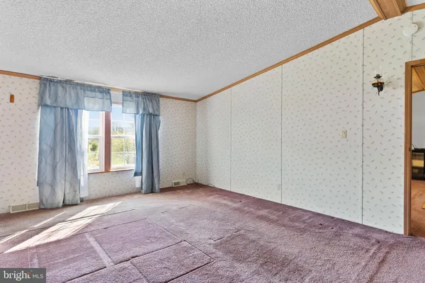 $284,900 | 7820 McCall Hill Road, Huntingdon, PA 16652