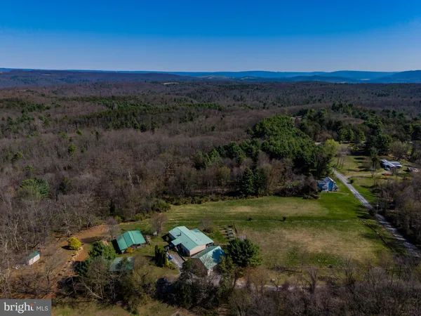 $284,900 | 7820 McCall Hill Road, Huntingdon, PA 16652