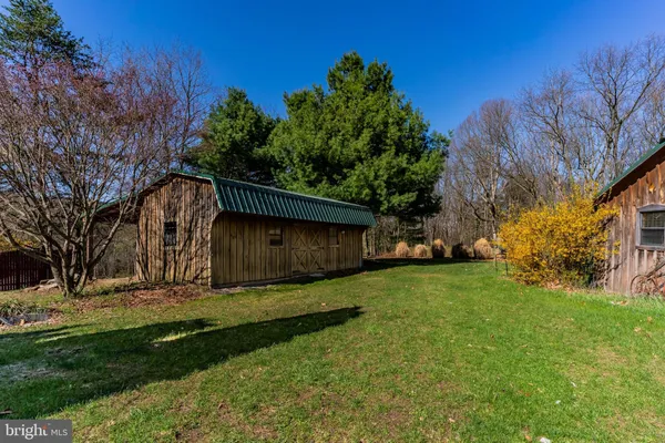 $284,900 | 7820 McCall Hill Road, Huntingdon, PA 16652