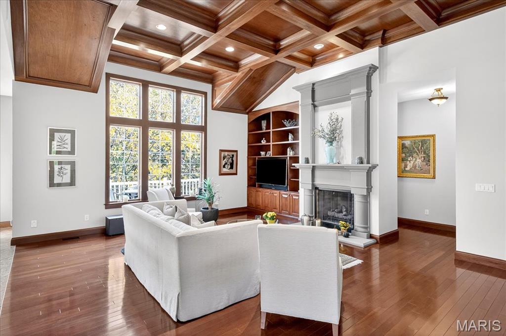 1991 Chesterfield Ridge Circle Chesterfield, MO 63017 - Photo 13 of 43