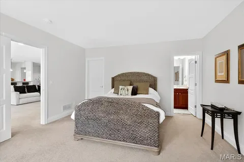 $874,500 | 1991 Chesterfield Ridge Circle, Chesterfield, MO 63017