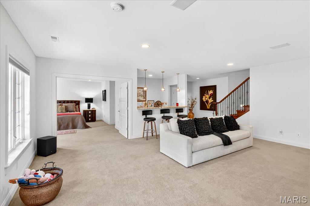 1991 Chesterfield Ridge Circle Chesterfield, MO 63017 - Photo 40 of 43