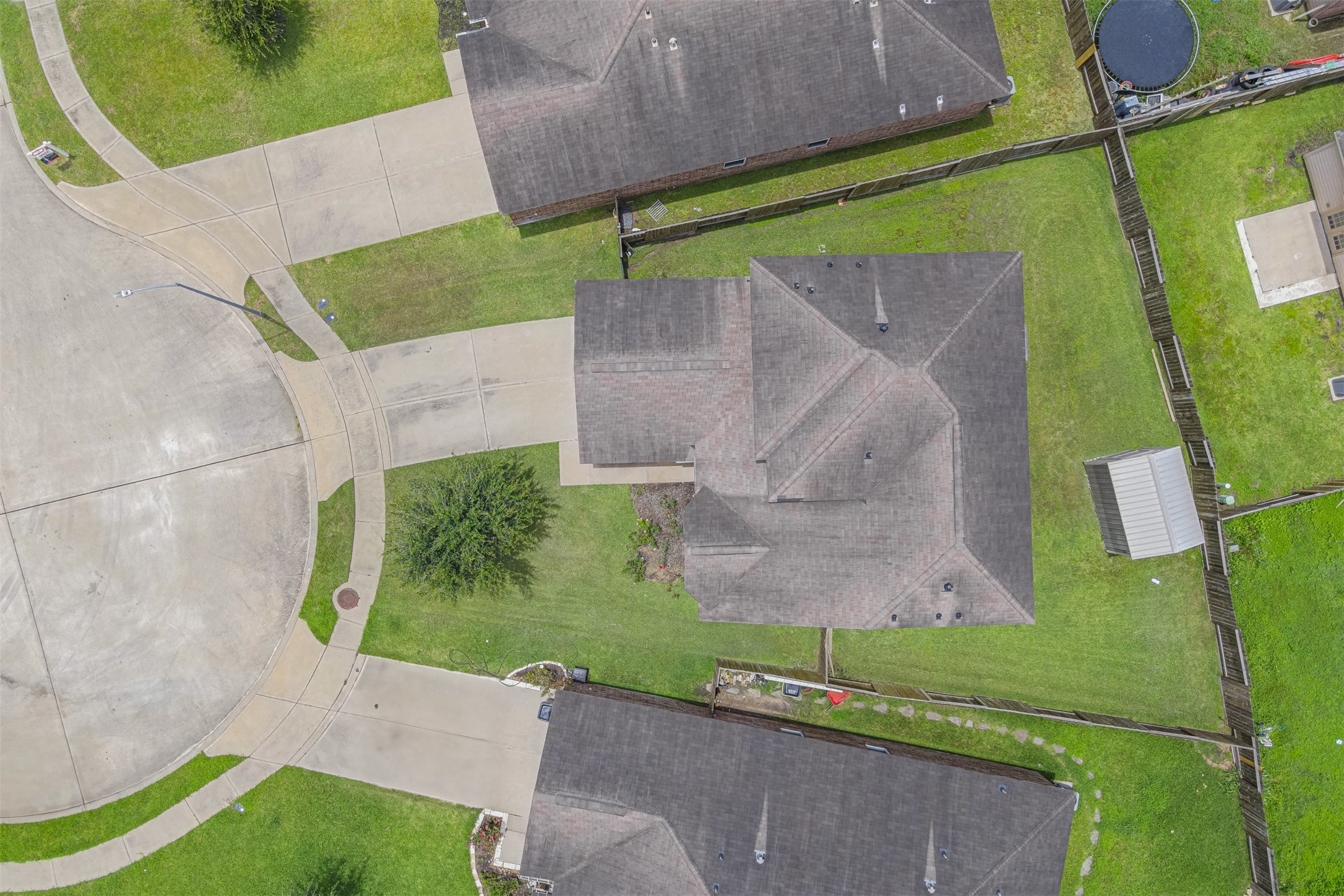 2511 Ocean Cove Circle Rosenberg, TX 77469 - Photo 24 of 25 Aerial view of the home showing the cul-de-sac lot.