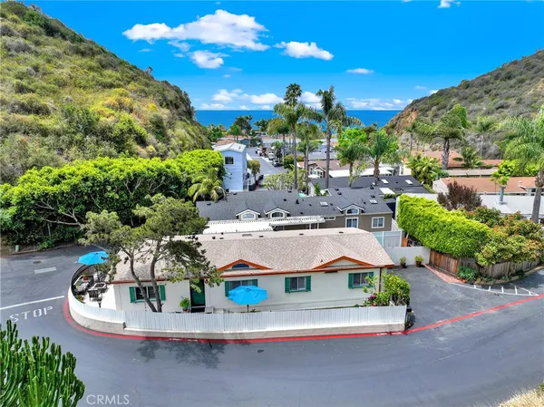 $379,000 | 30802 Coast Highway, Unit M11, Laguna Beach, CA 92651