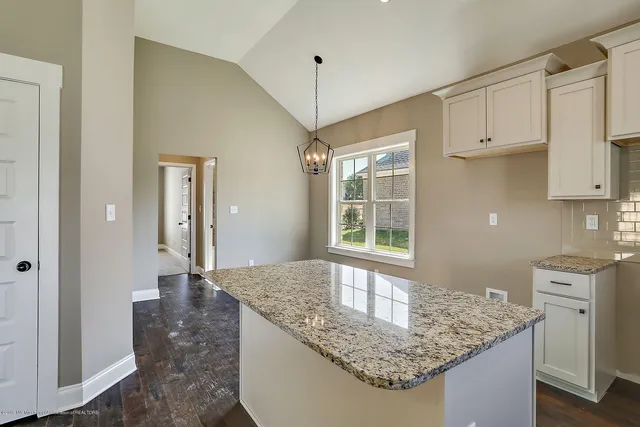 $416,900 | 940 Coahoma Court, Nesbit, MS 38651