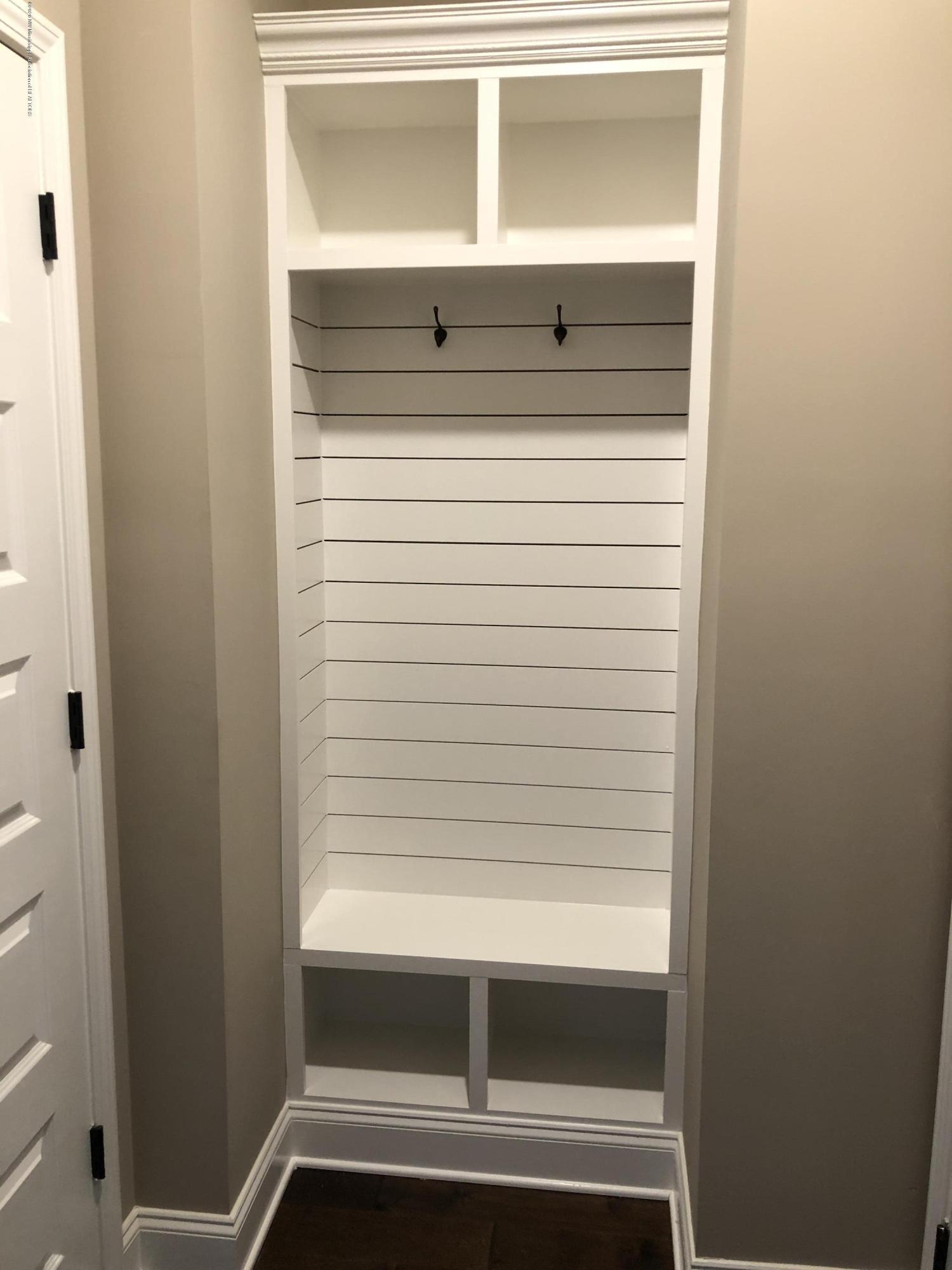 940 Coahoma Court Nesbit, MS 38651 - Photo 4 of 28 Front door locker