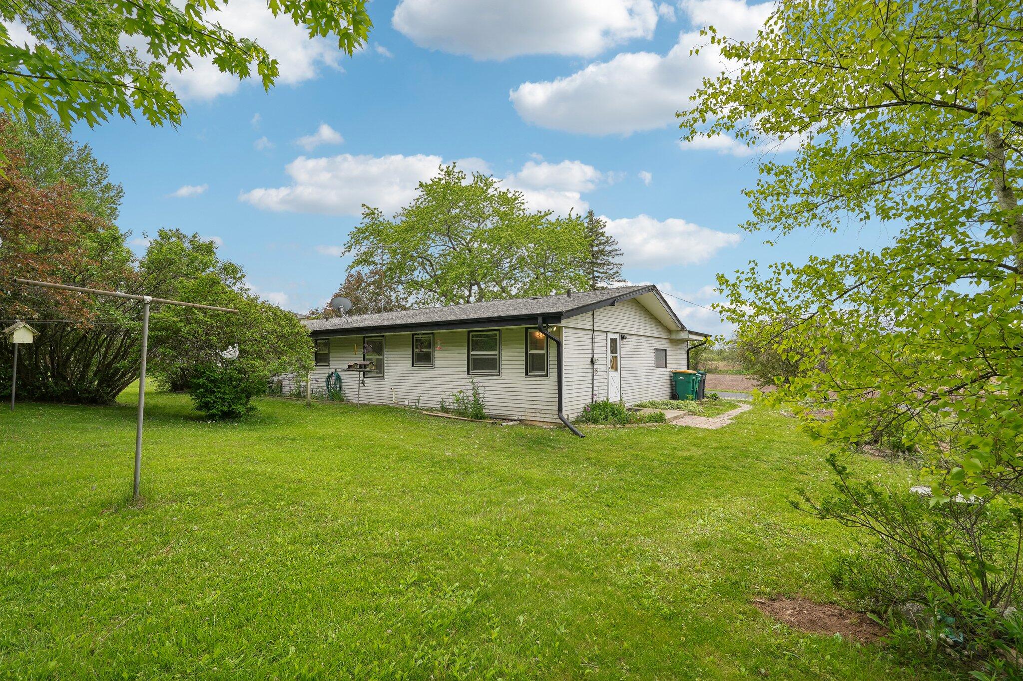 W220-n9758 Amy Belle Road Colgate, WI 53017 - Photo 21 of 27 Backyard