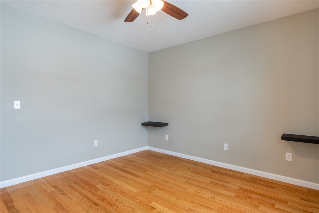 36 Wells Street Springfield, MA 01104 - Photo 20 of 24 Gallery Image 20