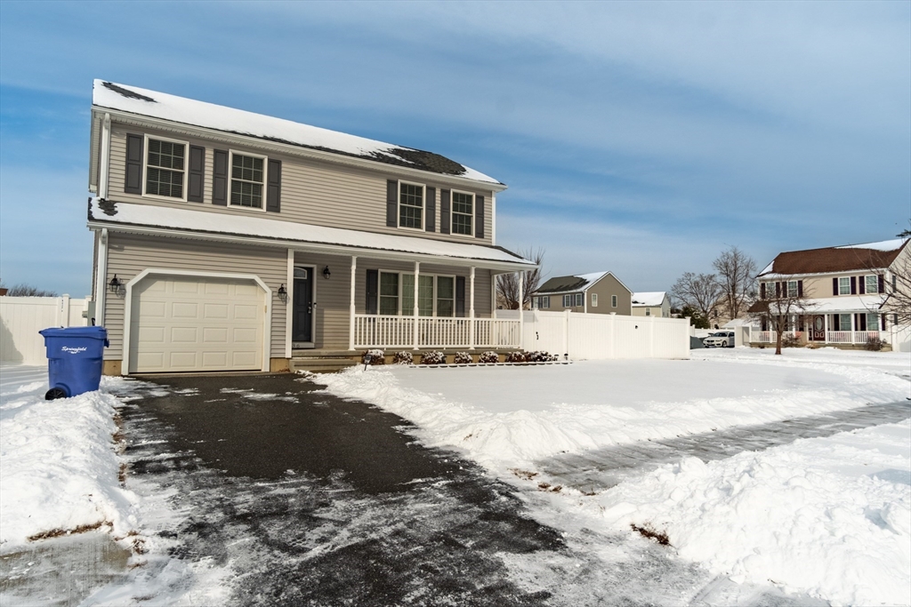 36 Wells Street Springfield, MA 01104 - Photo 2 of 24 Gallery Image 2