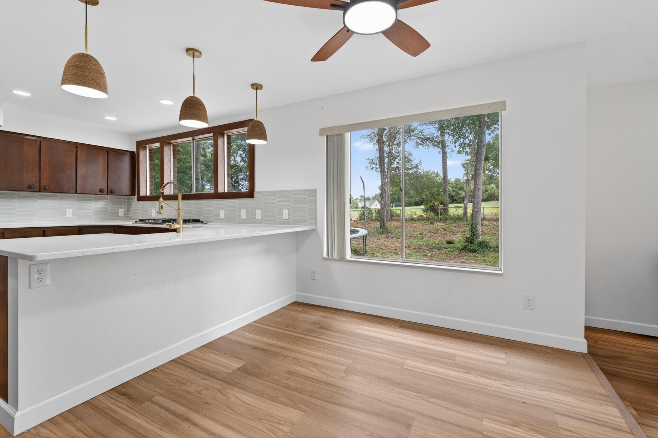 154 Country Club Road Shalimar, FL 32579 - Photo 17 of 39 021_152 Country Club-20