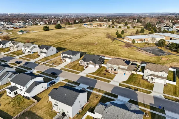 $899,900 | 2725 Wayfair Street, Fitchburg, WI 53711
