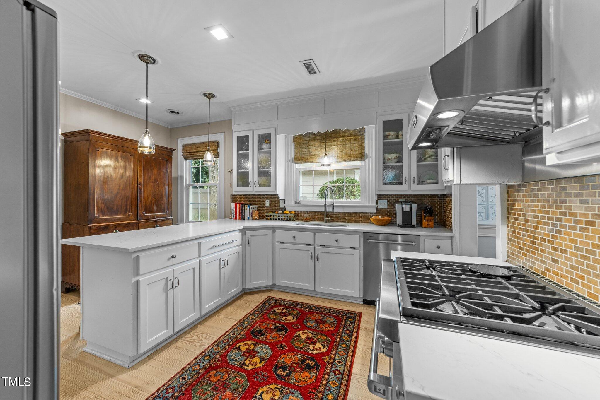 2219 Creston Road Raleigh, NC 27608 - Photo 19 of 45 10-web-or-mls-3D5A0509