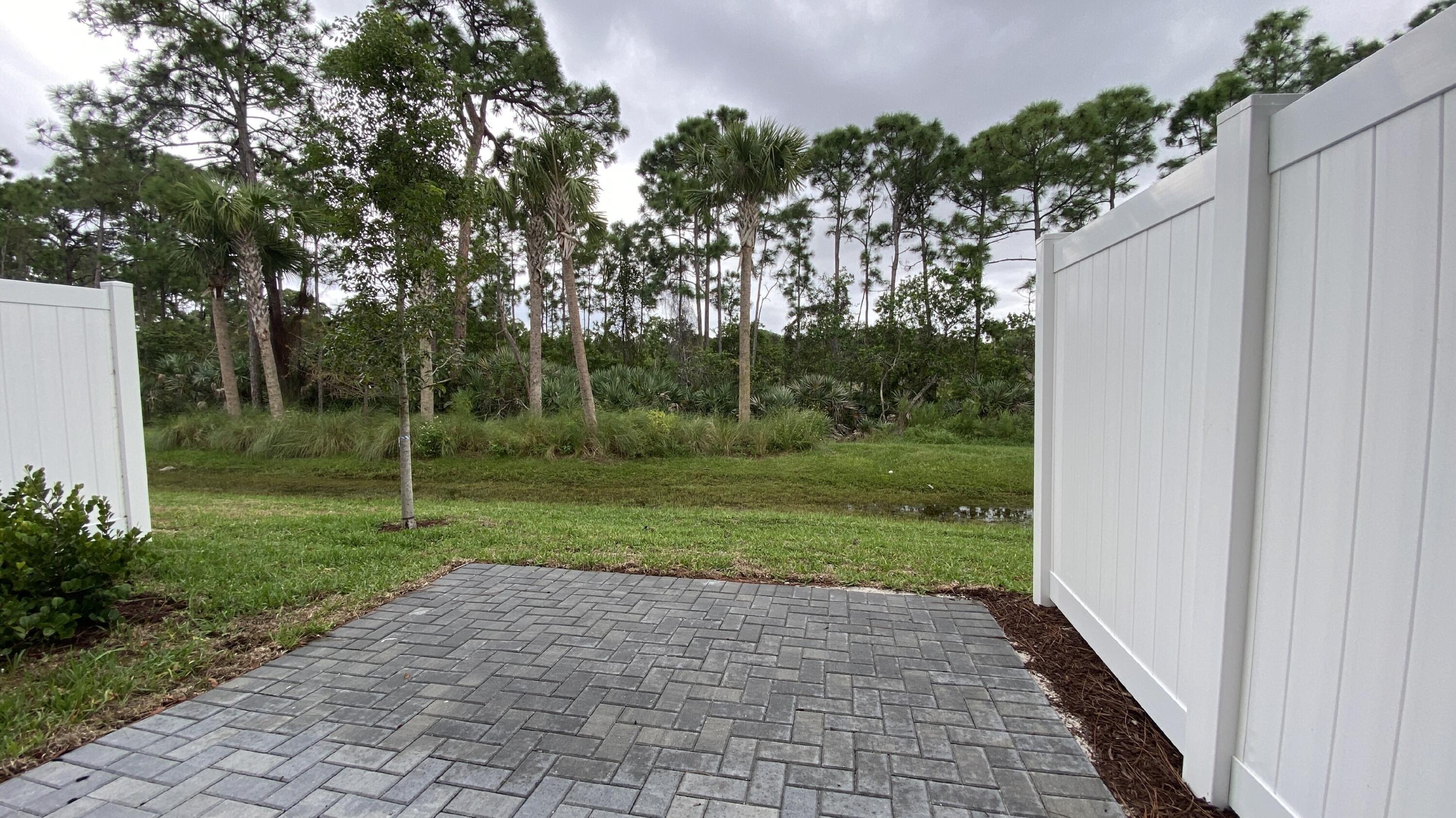 220 Preserve Trail South Stuart, FL 34994 - Photo 6 of 17 IMG_8127