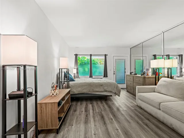 $159,000 | 1060 Pennsylvania Avenue, Unit 4, Miami Beach, FL 33139