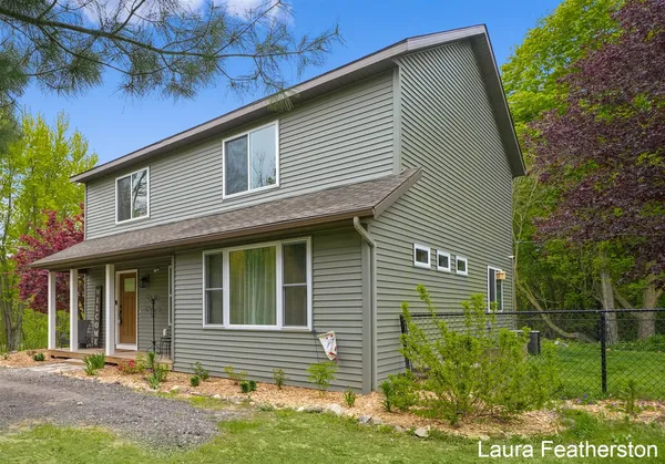 $490,000 | 10451 Pine Island Drive, Sparta, MI 49345