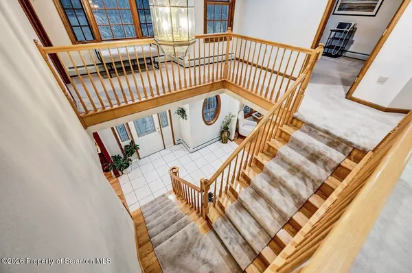 $749,000 | 502 Park Lane, Moscow, PA 18444