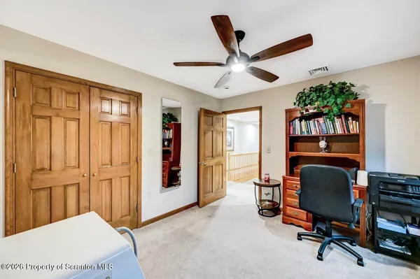 $749,000 | 502 Park Lane, Moscow, PA 18444