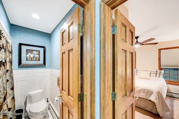 $749,000 | 502 Park Lane, Moscow, PA 18444