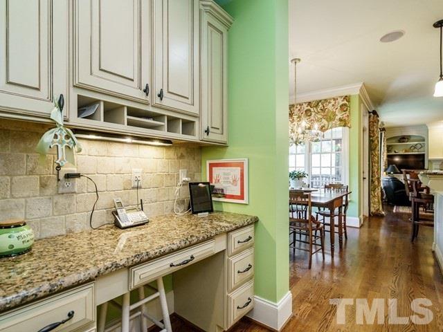 3430 Redbud Lane Raleigh, NC 27607 - Photo 17 of 29