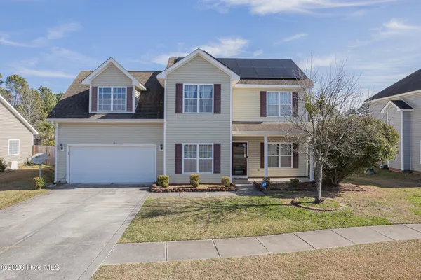 $315,000 | 140 Moonstone Court, Jacksonville, NC 28546