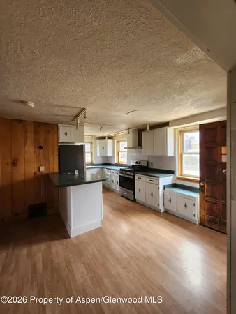 $4,500 | 4913 Highway 82, Glenwood Springs, CO 81601