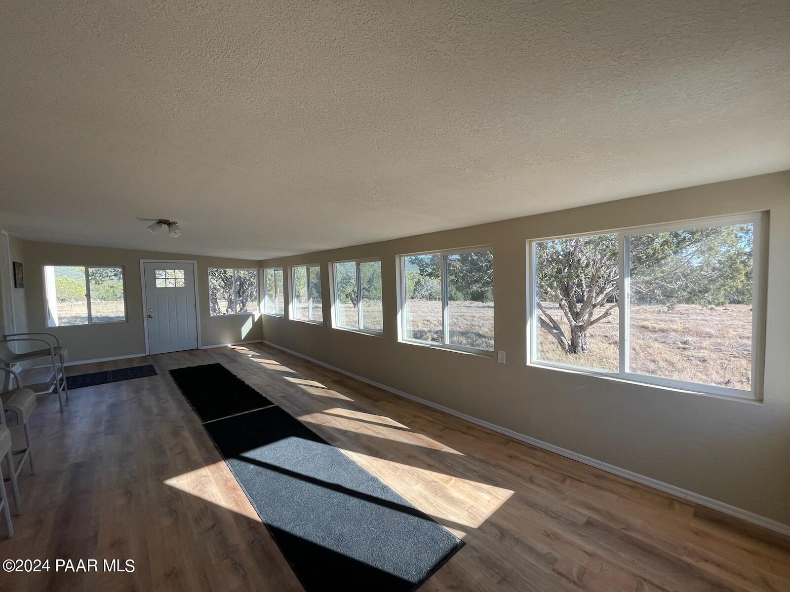33455 West Craig Road Seligman, AZ 86337 - Photo 27 of 41 IMG_6984