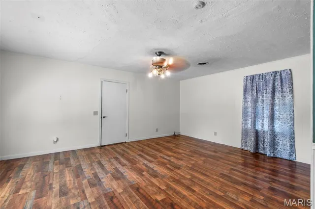 $175,000 | 701 Sikes Avenue, Sikeston, MO 63801