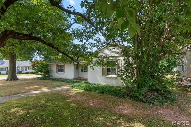 $175,000 | 701 Sikes Avenue, Sikeston, MO 63801