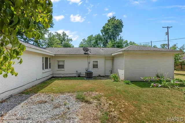 $175,000 | 701 Sikes Avenue, Sikeston, MO 63801