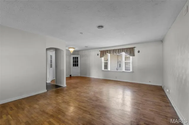 $175,000 | 701 Sikes Avenue, Sikeston, MO 63801